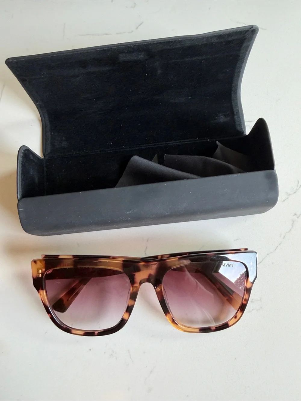 MVMT Tortoiseshell Square Sunglasses with Brown Gradient Lenses